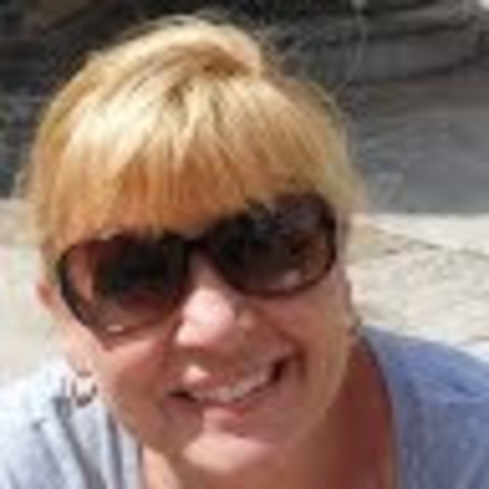 Meet your Posher, Angie